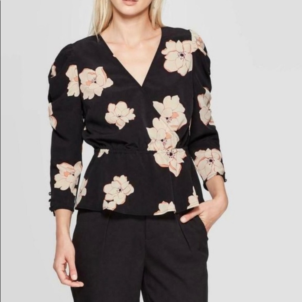 NWT Who What Wear Floral Peplum Wrap Top